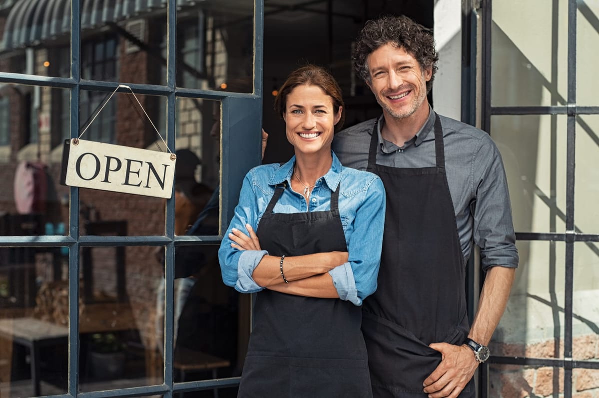 small-business-owners-couple-2021-08-26-15-34-41-utc.jpg